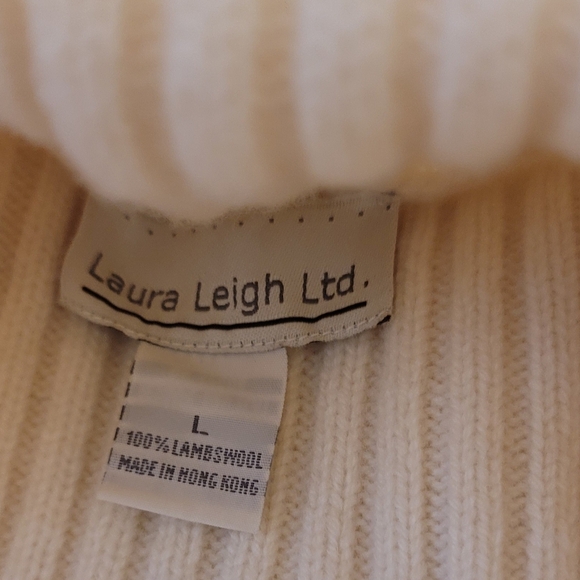 Sweater - Picture 3 of 6